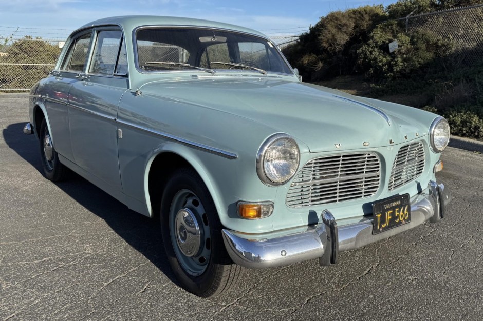 Light blue 1966 Volvo 122S seen from the front